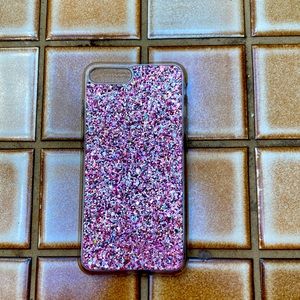It’s a pink sparkly phone case iPhone 11/12